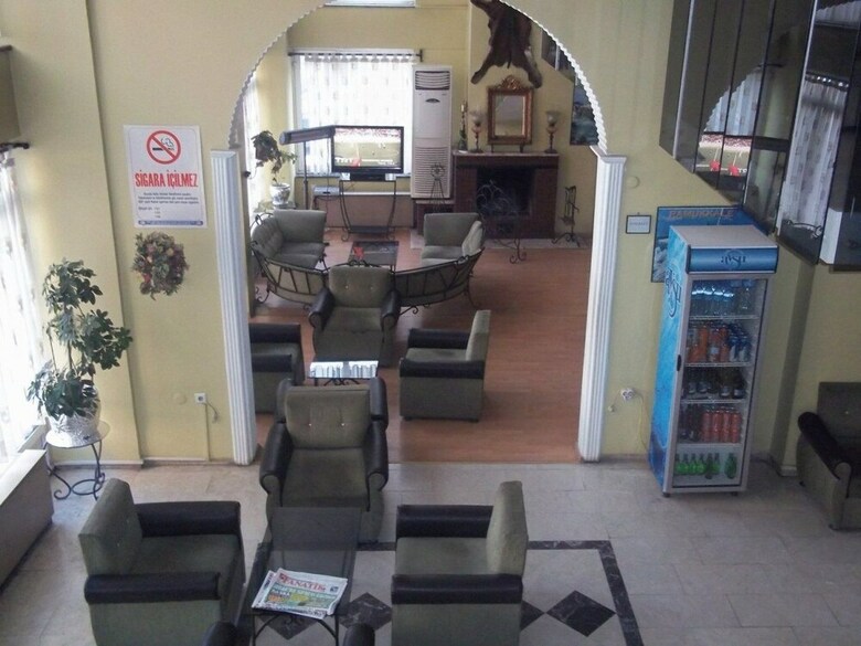 Mesut Hotel
