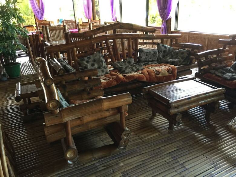 Hotel Pintuyan Dive Resort