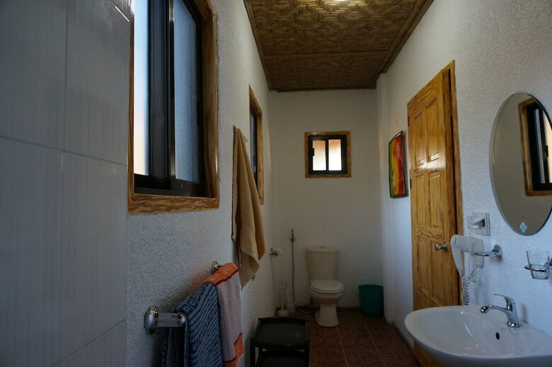 Hotel Pintuyan Dive Resort