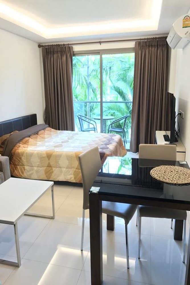 Apartamentos Club Royal Wongamat