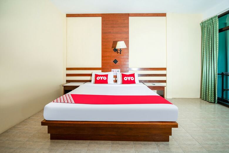 Hotel Oyo 282 Baan Nat