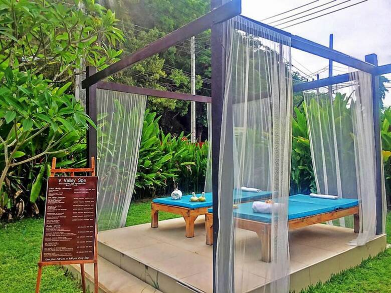 Hotel V Valley Resort