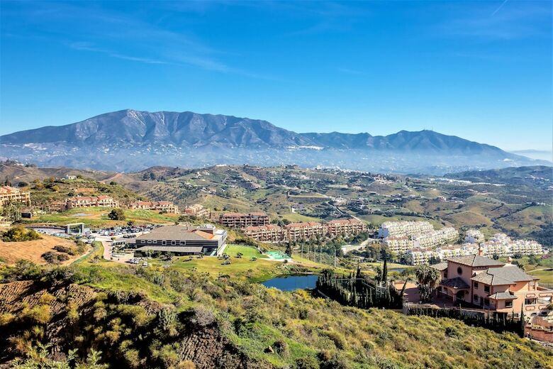 Apartamentos Spectacular Golf, Sea And Mountain Views Bt65