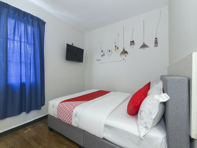 Oyo 893 Hotel Holmes Kelana Jaya