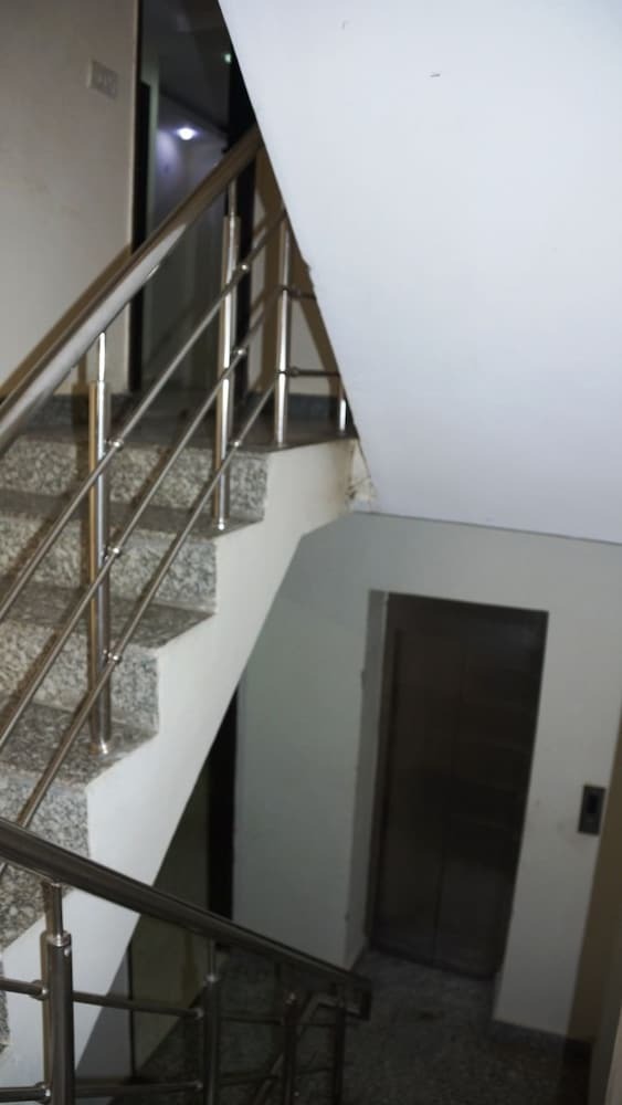 Maxfort Budget Hotel Dwarka