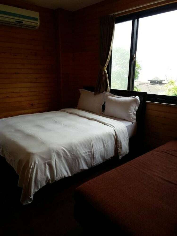 Bed & Breakfast Celebrity Villa