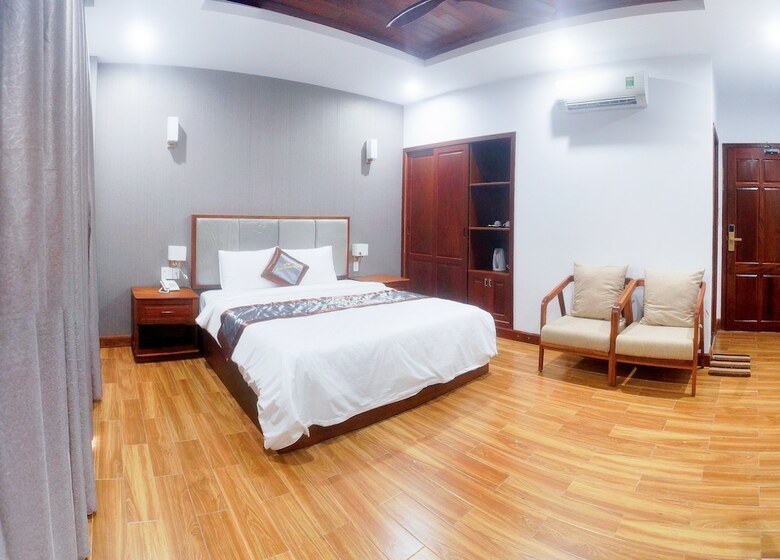 Nhat Thanh Hotel