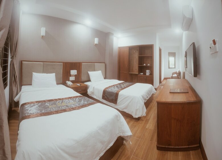Nhat Thanh Hotel