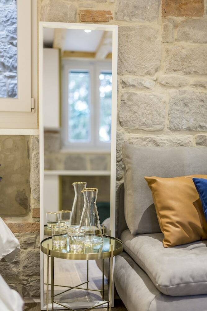Hotel Luxury Rooms Miara In City Centre