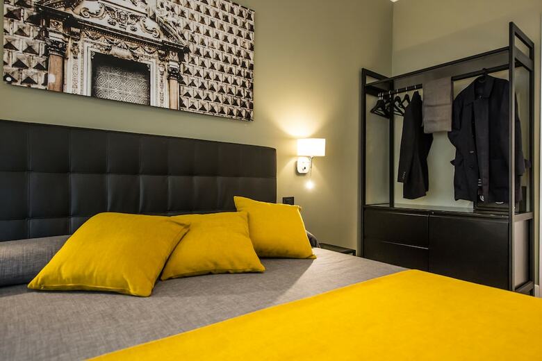 B&B Arthouse