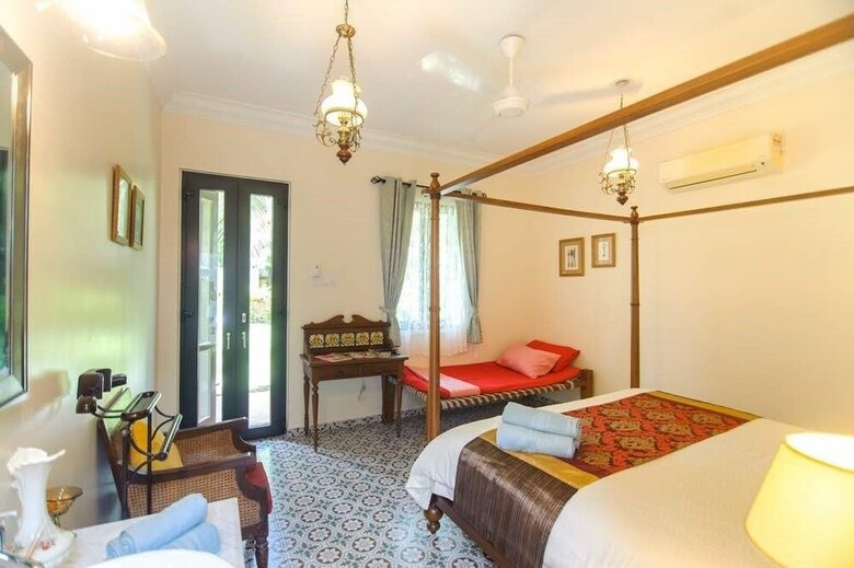 Bed & Breakfast Casugria Dutch Heritage Residence