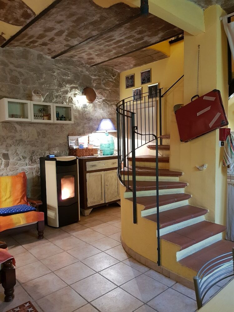 Monte Degli Elci B&B