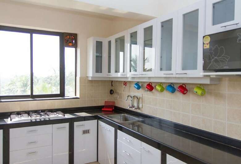 Villa Adwalpalkar Enclave
