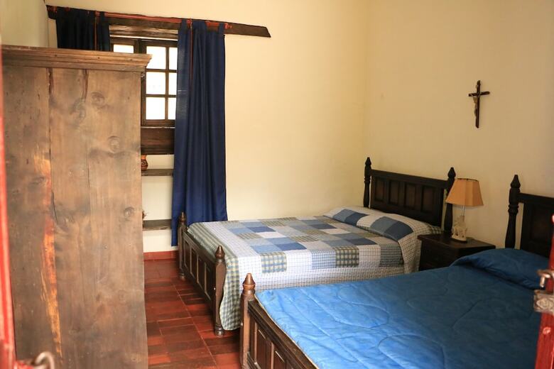 Bed & Breakfast Hotel La Casona De Suanoga