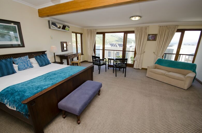 Hotel Augusta Bay