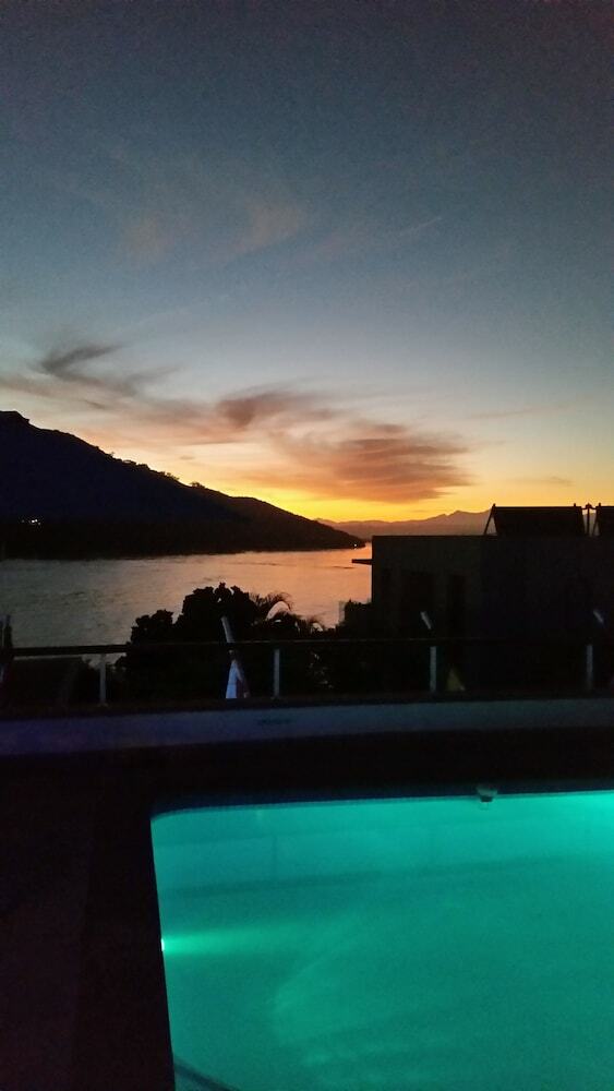 Hotel Augusta Bay