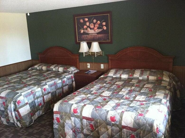 C&h Motel El Dorado Springs