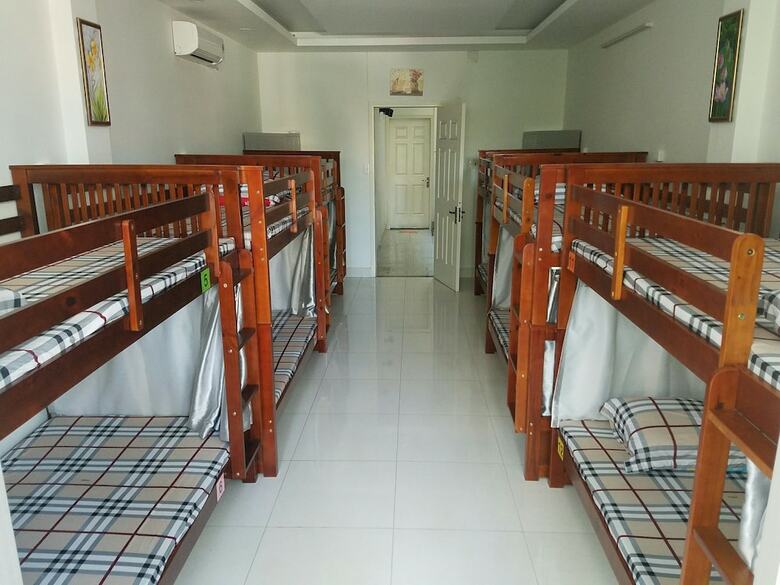 Hostal Natural House Hostel