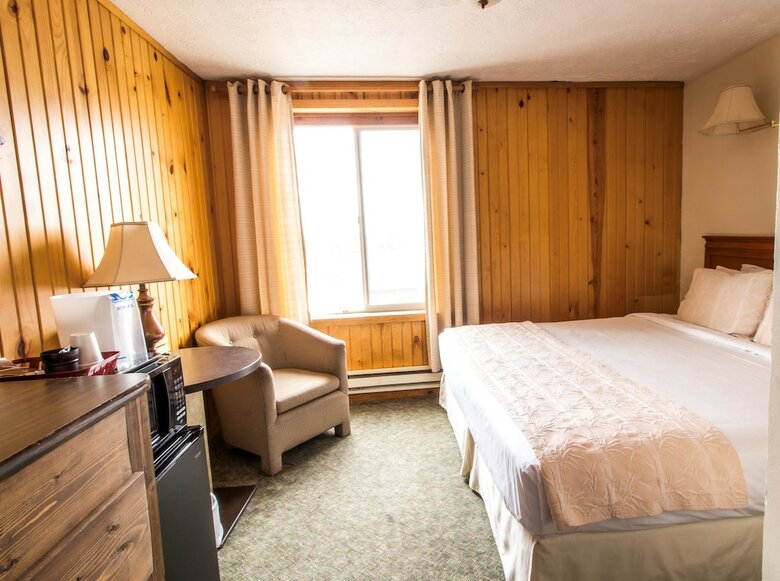 Hotel Colter's Lodge