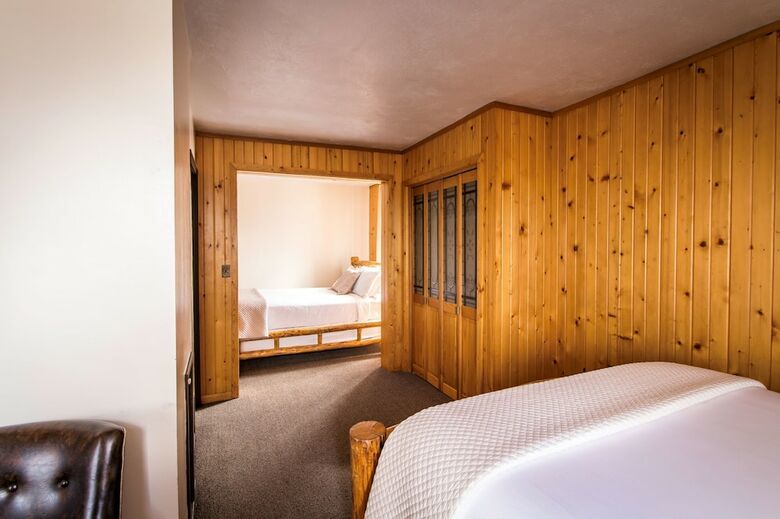 Hotel Colter's Lodge