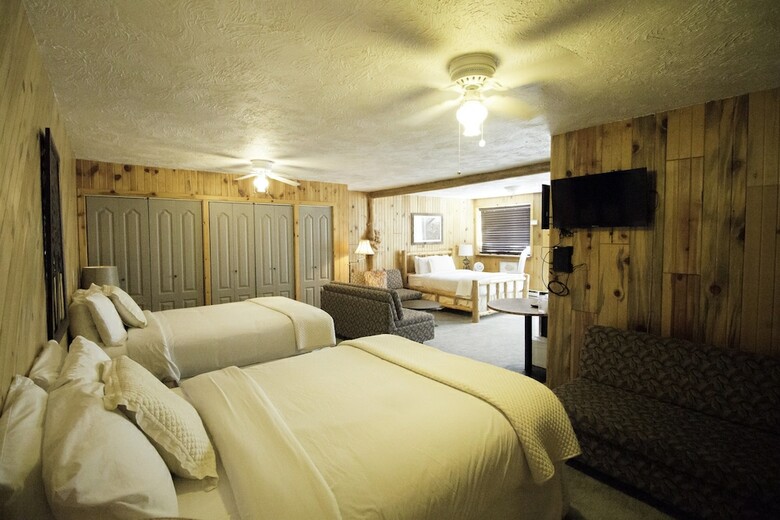 Hotel Colter's Lodge
