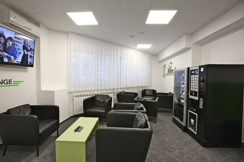 Hostal 3 F Hostel