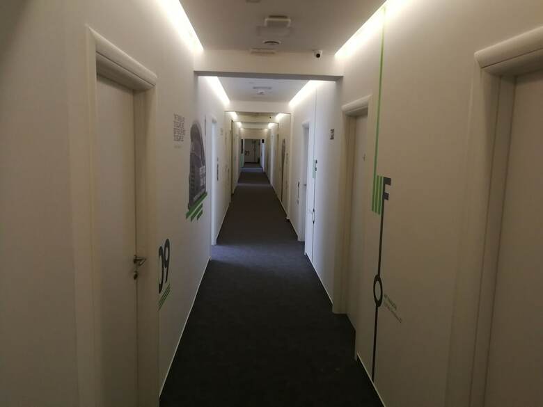 Hostal 3 F Hostel