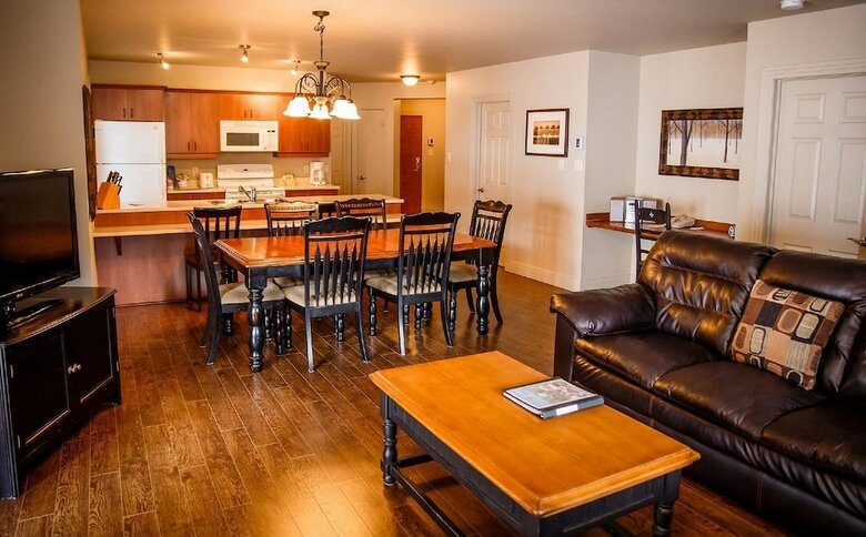 Ax Hotel