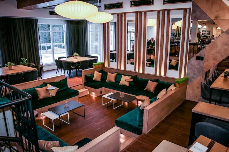 Ax Hotel