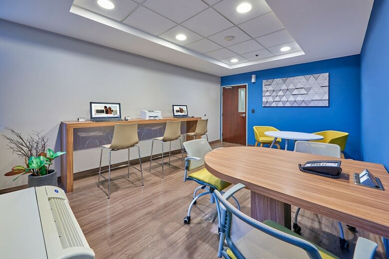 Hotel City Express Saltillo Norte