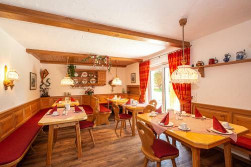 Hostal G�stehaus Angerer