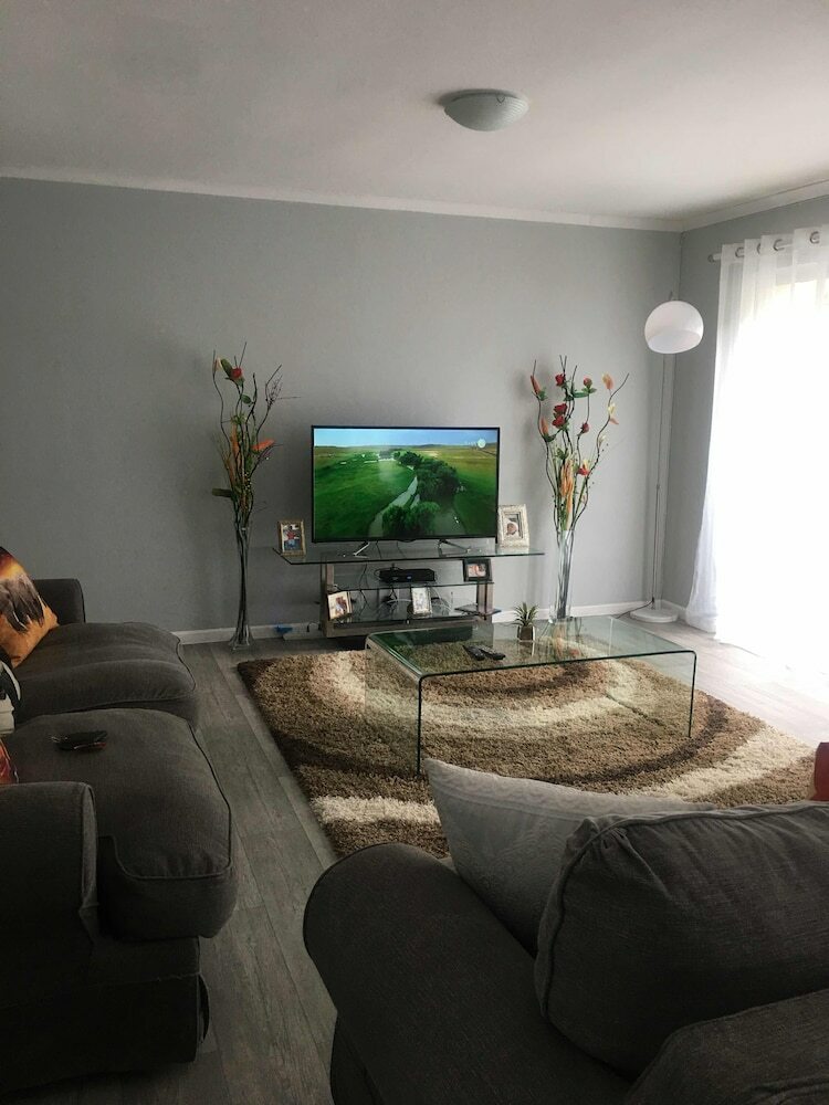 Hotel Omas Home