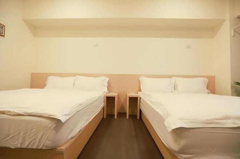 Hostal Hula Hotel