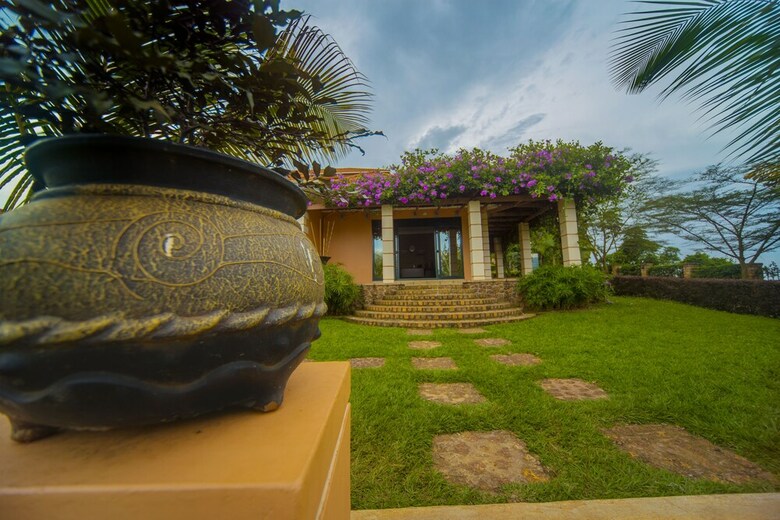 Hotspring Villas