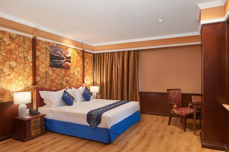 Floral Hotel � Dolphin Circle Pattaya