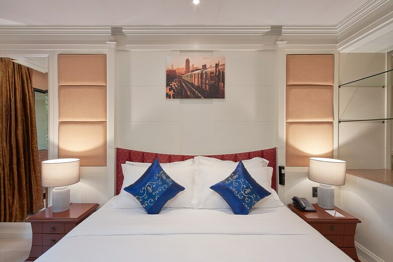 Floral Hotel � Dolphin Circle Pattaya