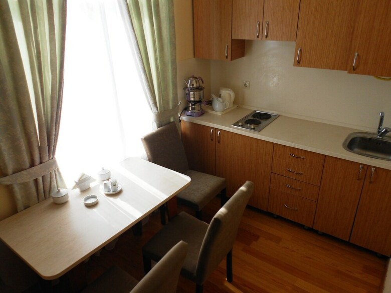 Aparthotel Sheki Park