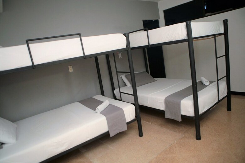 Hotel Suite 45