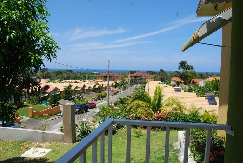 Villa Palm View At The Emerald Estate Gated