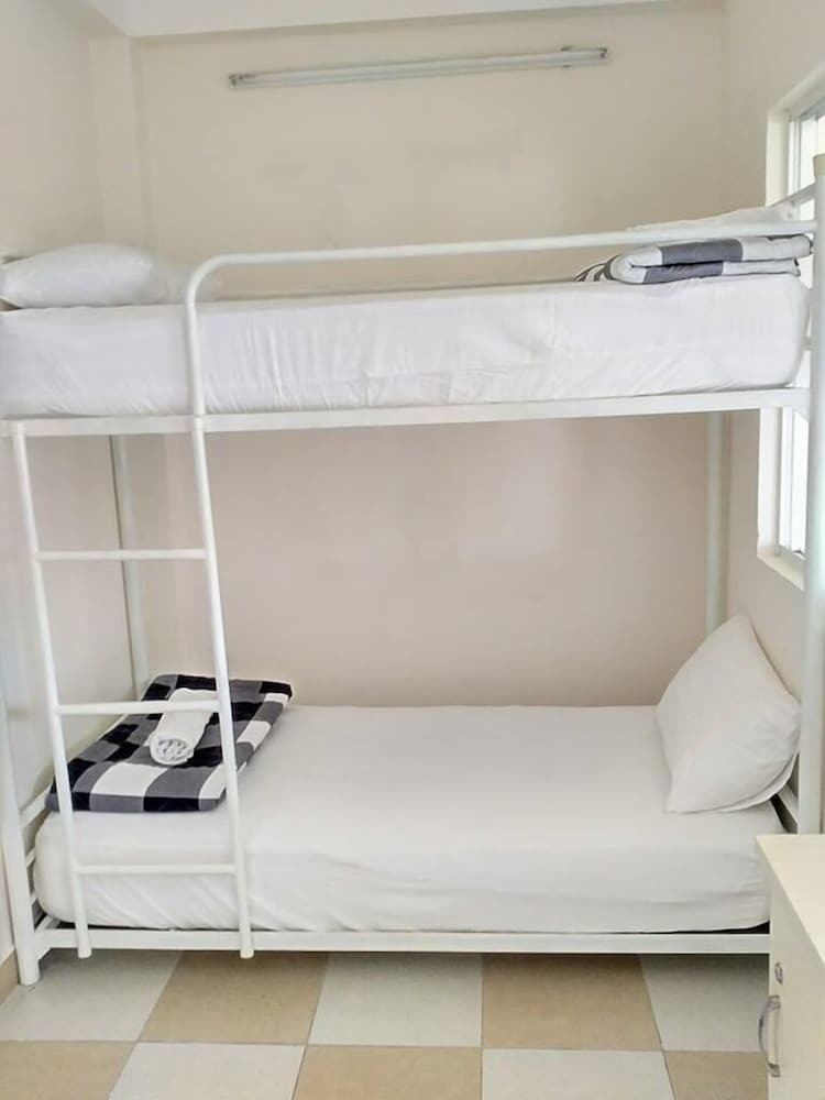 Hostal La Hostel Saigon