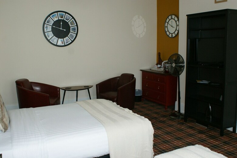 Bed & Breakfast 10 To 12 Folkestone