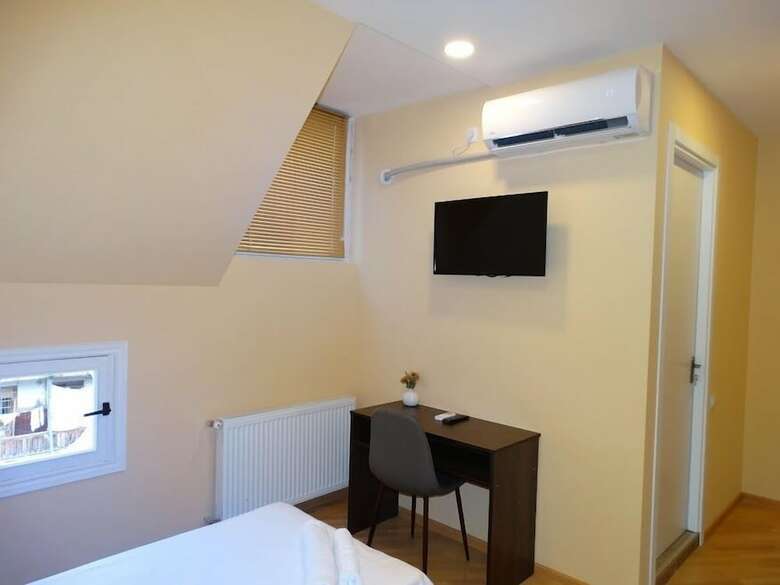 Hotel Iveria