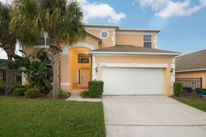 Villa Emerald Island Resort
