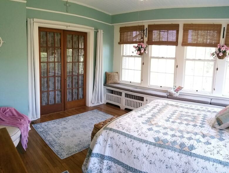 Almost Heaven Bed & Breakfast