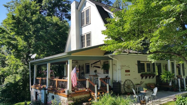 Almost Heaven Bed & Breakfast