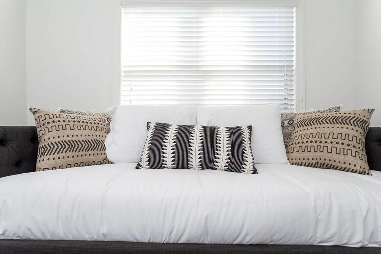 Apartamentos 8 Brs Comprised Of 2 Suites By Domio