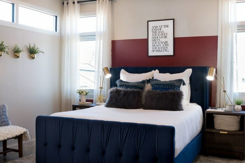 Apartamentos 2br/2ba Penthouse In Warehouse Dist. By Domio