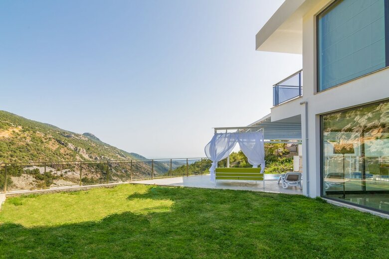 Villa Infinity Wild