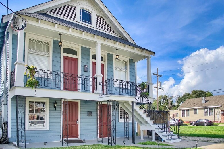 Spacious 3br/2ba In Uptown Nola W/ Yard By Domio