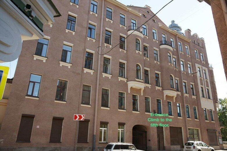 Hostal Malevich Hostel